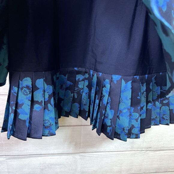 Lulus Navy Blue Satin Mini Dress Teal Cap Sleeve Pleated Floral Fit n Fl… - Picture 5 of 10